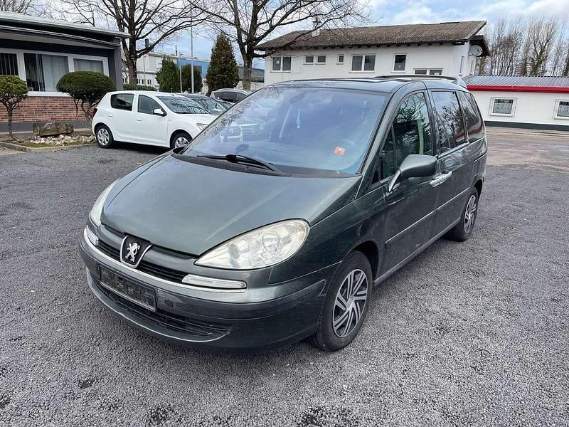 Grau Gebraucht 2006 Peugeot 807 Premium Van / Kleinbus | 1.000 € - Bild 1/4