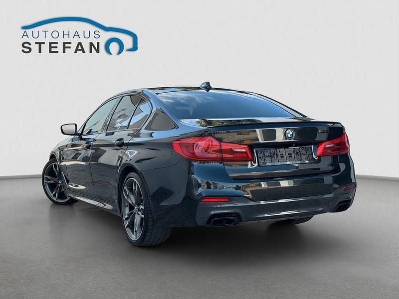 Używany BMW M550 Performance 530 KM (389 kW) 2020 Czarny Sedan/Limuzyna