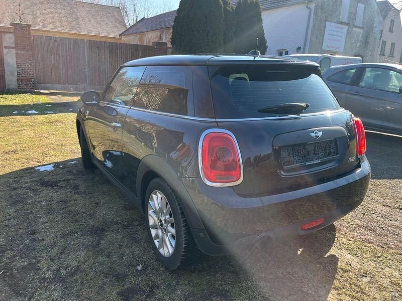 Gebraucht Mini ONE 102 PS (75 kW) 2015 Schwarz Kleinwagen