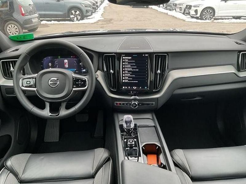 Gebraucht Volvo XC60 Plus 197 PS (144 kW) 2024 Grau SUV