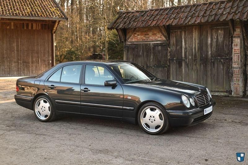 Gebraucht Mercedes E50 AMG AMG 347 PS (255 kW) 1996 Schwarz Limousine