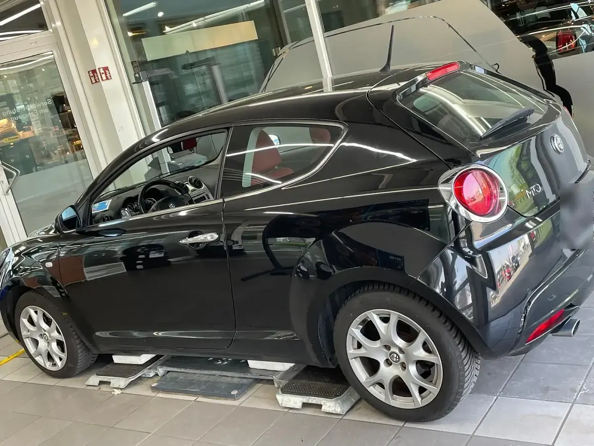 Gebraucht Alfa Romeo MiTo 134 PS (98 kW) 2011 Schwarz Kleinwagen