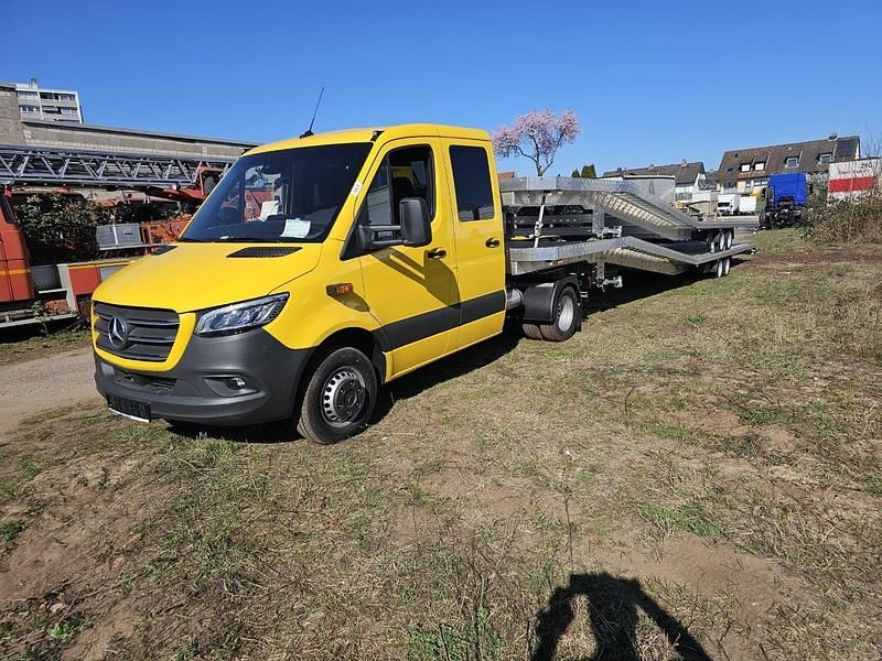 Neu Mercedes Sprinter 190 PS (139 kW) 2025 Gelb Van
