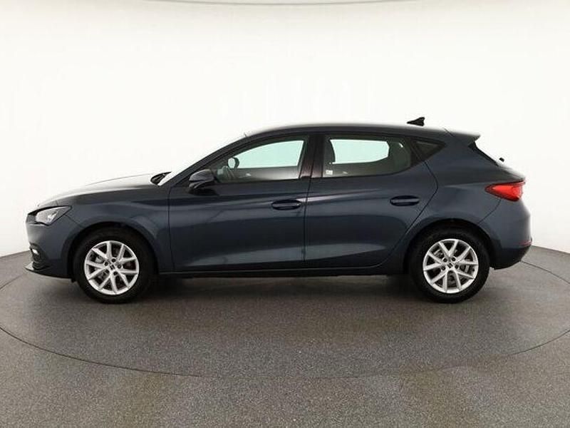 Gebraucht Seat Leon Style 116 PS (85 kW) 2022 Grau Limousine