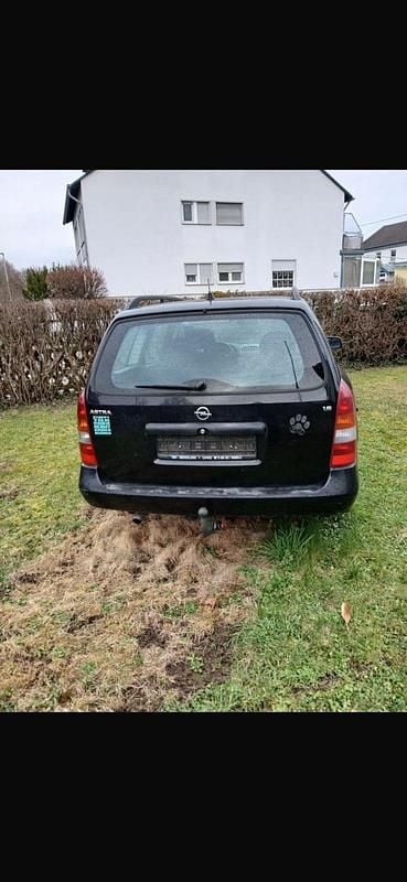 Gebraucht Opel Astra 84 PS (61 kW) 2002 Schwarz Kombi