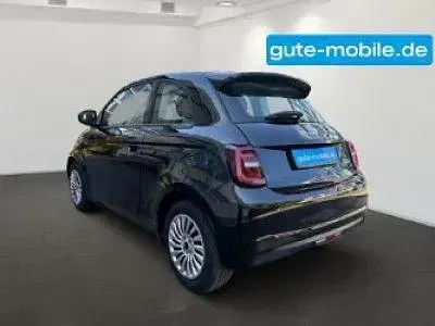 Gebraucht Fiat 500e Action 69 kW (95 PS) 2022 Schwarz Limousine