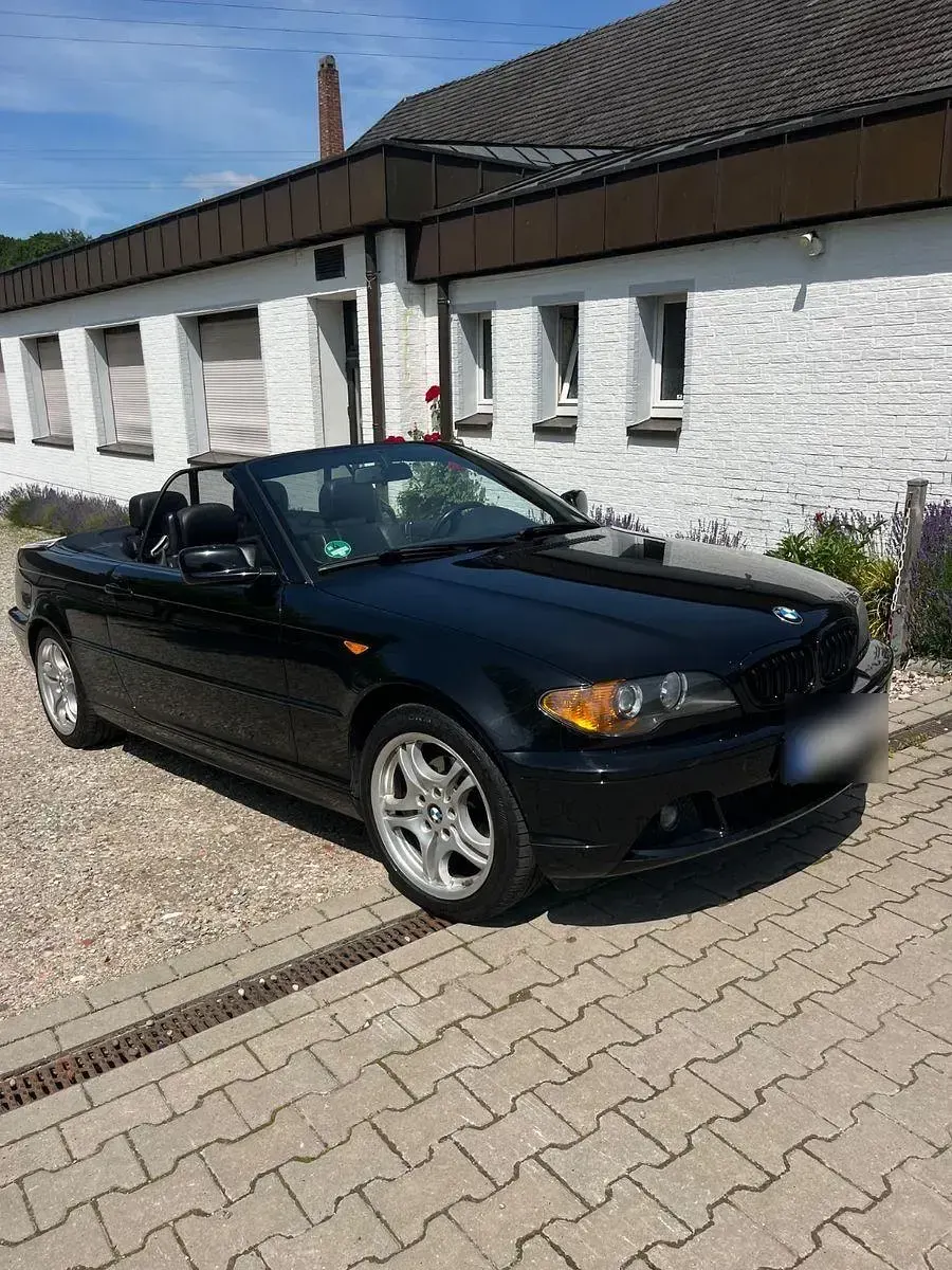 Gebraucht BMW 318 Cabriolet 143 PS (105 kW) 2003 Schwarz Cabrio