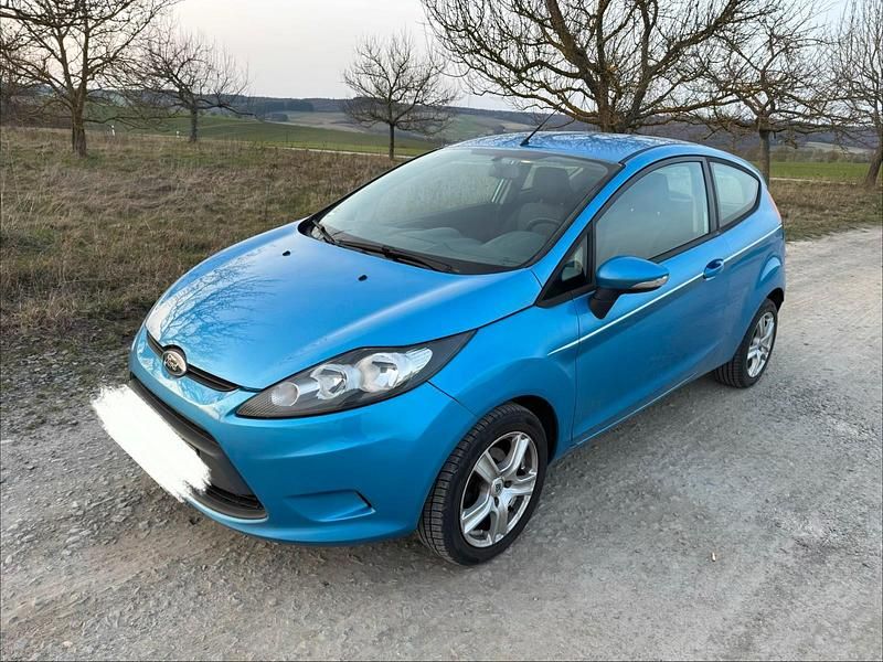 Gebraucht Ford Fiesta 59 PS (43 kW) 2009 Blau Kleinwagen