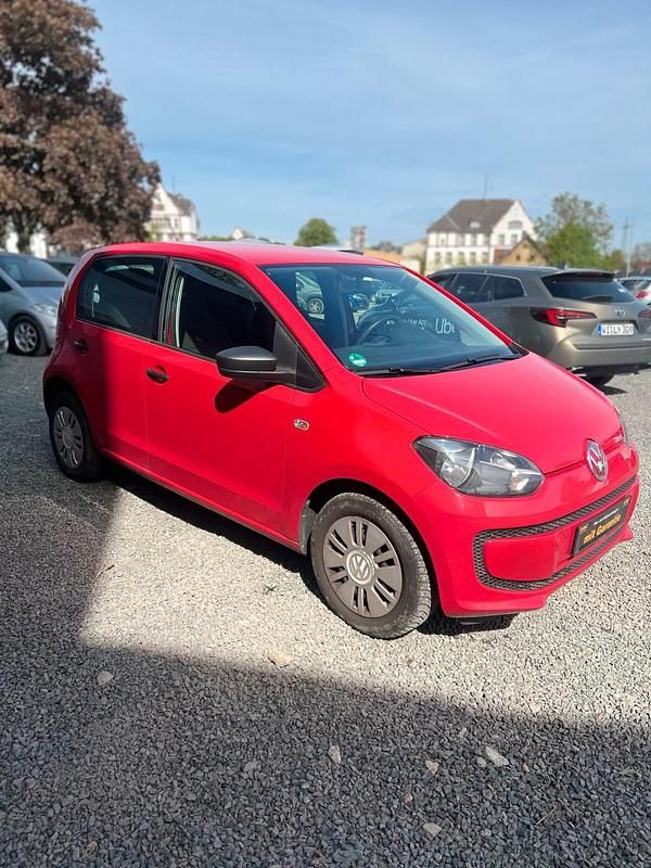 Second-hand VW up! 50 CP (36 kW) 2013 Roșu Hatchback