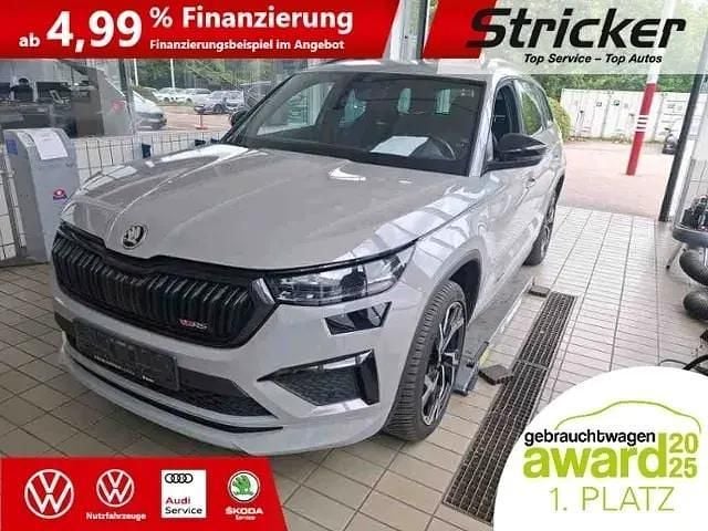Steelgrau Gebraucht 2023 Skoda Kodiaq RS SUV | 39.947 € (Superpreis) - Bild 1/3