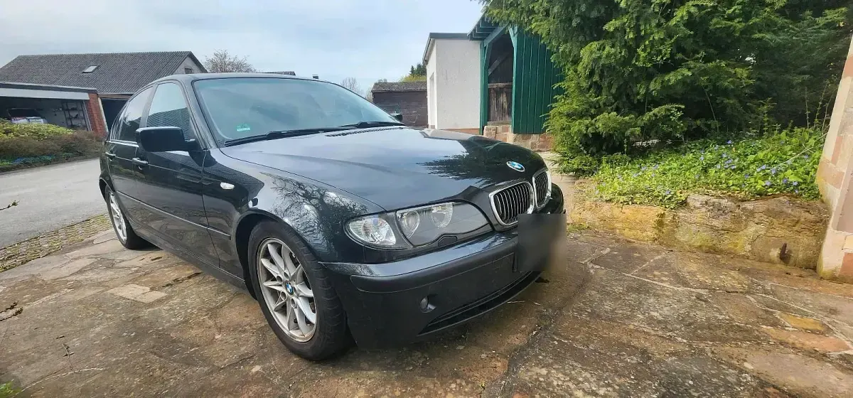Gebraucht BMW 316 116 PS (85 kW) 2003 Schwarz Limousine