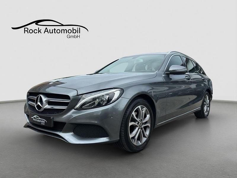 Gebraucht Mercedes C220 170 PS (125 kW) 2016 Grau Kombi