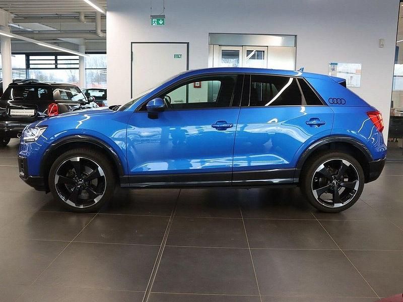 Gebraucht Audi Q2 Design 150 PS (110 kW) 2018 Blau SUV