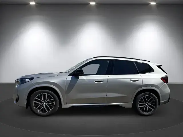 Gebraucht BMW X1 M Sport 197 PS (144 kW) 2023 Silber SUV
