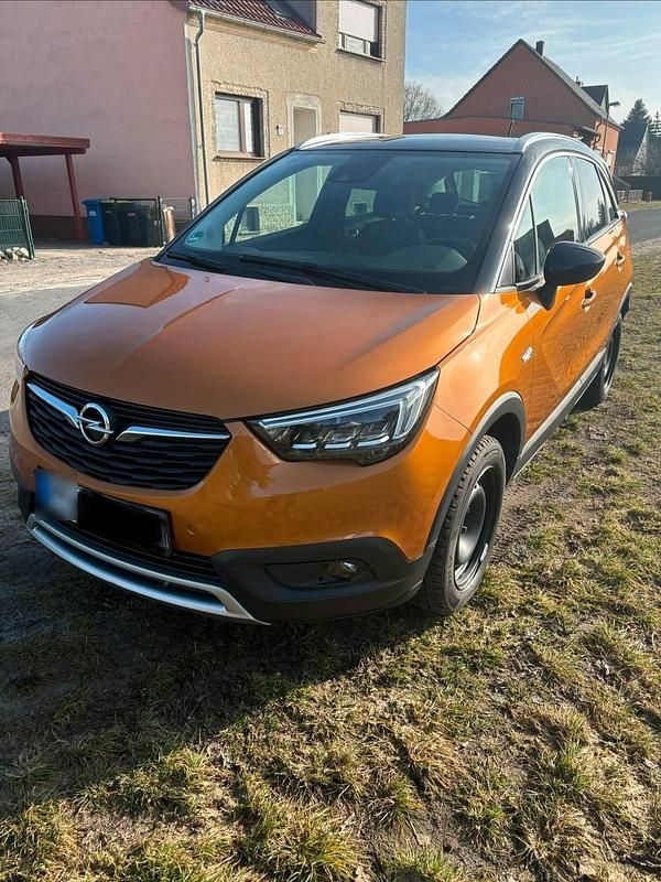 Gebraucht Opel Crossland X Innovation 120 PS (88 kW) 2017 Orange SUV