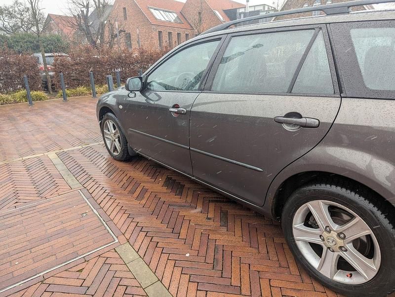 Gebraucht Mazda 6 Comfort 120 PS (88 kW) 2007 Silber Kombi