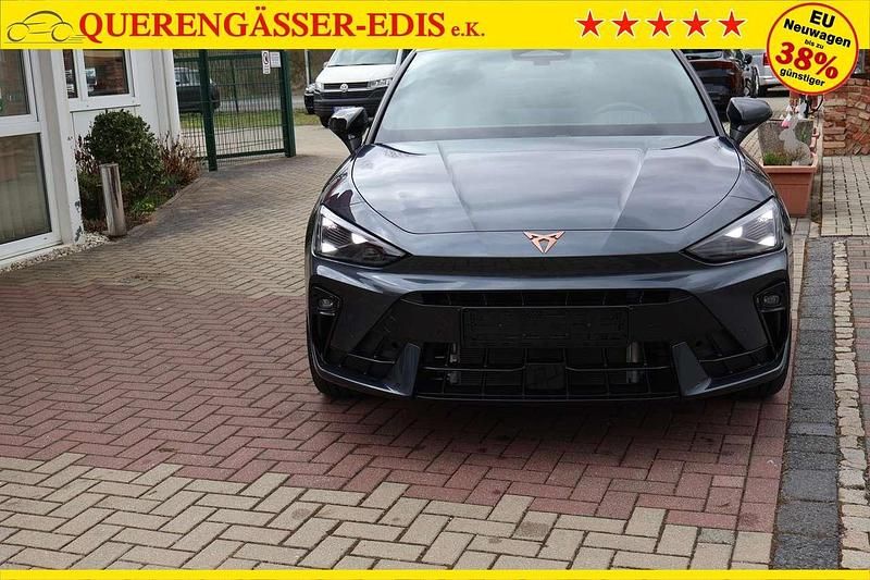 Neu Cupra Leon 150 PS (110 kW) 2026 Magnetic tech grey Limousine
