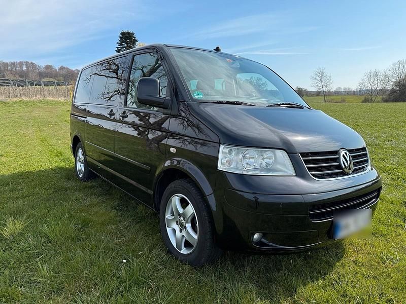 Gebraucht VW Multivan Highline 170 PS (125 kW) 2008 Schwarz Van / Kleinbus