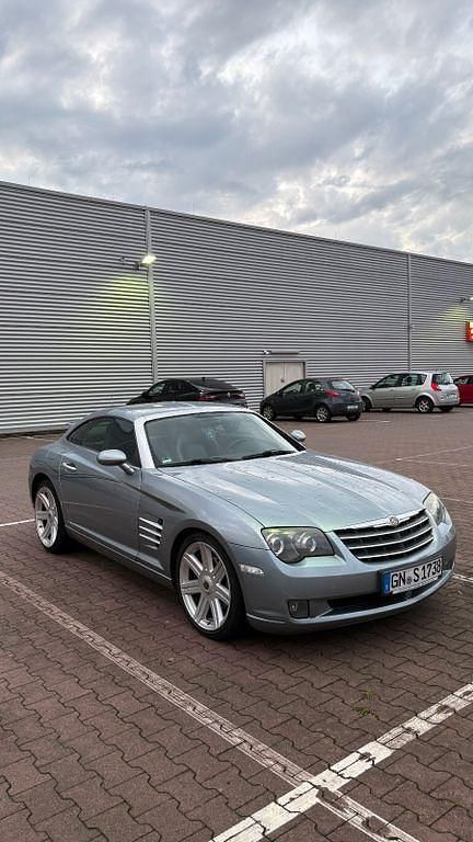 Grau Gebraucht 2007 Chrysler Crossfire Coupé | 5.900 € (Fairer Preis) - Bild 1/4