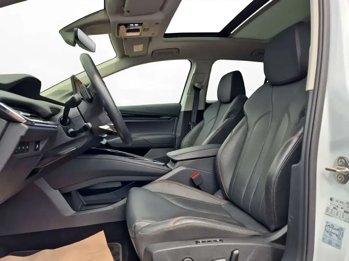 Gebraucht Skoda Enyaq iV 194 kW (265 PS) 2022 Weiß SUV