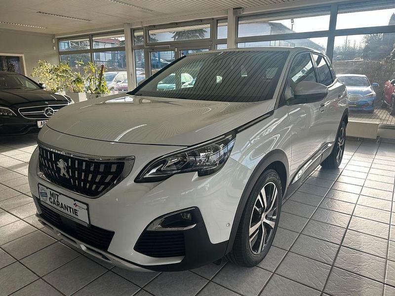 Gebraucht Peugeot 3008 Allure 131 PS (96 kW) 2017 Weiß SUV