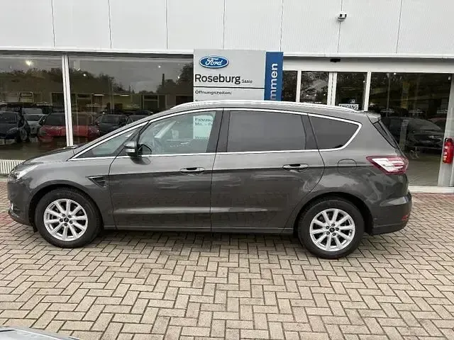 Gebraucht Ford S-MAX S 160 PS (117 kW) 2018 Grau Van / Kleinbus