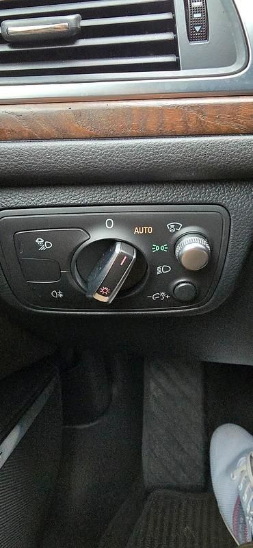 Gebraucht Audi A6 Allroad 313 PS (230 kW) 2012 Schwarz Kombi