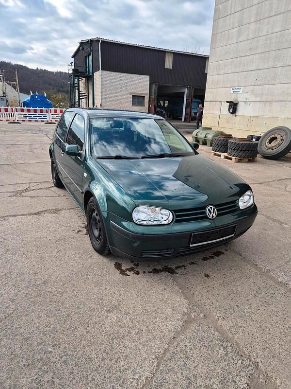 Gebraucht VW Golf IV 75 PS (55 kW) 2000 Grün Limousine