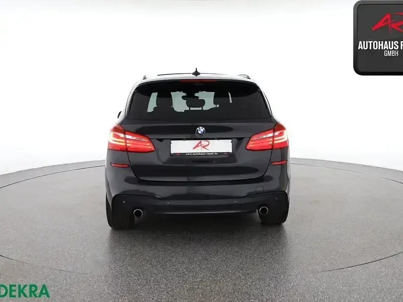 Gebraucht BMW 220 Active Tourer M Sport 190 PS (139 kW) 2018 Schwarz Van / Kleinbus