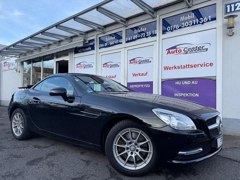 Schwarz Gebraucht 2015 Mercedes SLK200 Cabrio | 20.999 € (Fairer Preis) - Bild 1/4