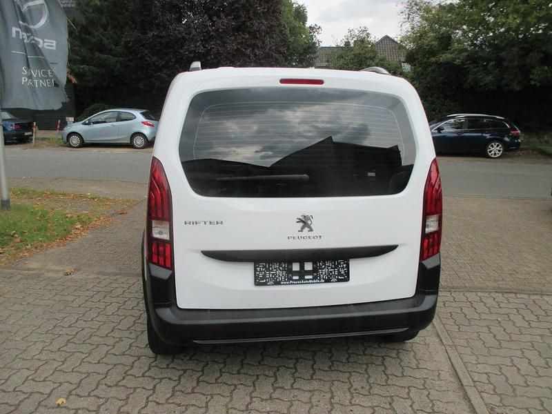 Gebraucht Peugeot Rifter Active 110 PS (80 kW) 2019 Weiß Van / Kleinbus