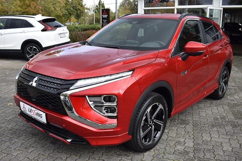 Gebraucht Mitsubishi Eclipse Cross Select 188 PS (138 kW) 2024 Rot SUV