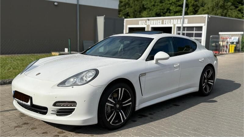 Weiß Gebraucht 2010 Porsche Panamera 4S Limousine | 17.500 € (Superpreis) - Bild 1/4