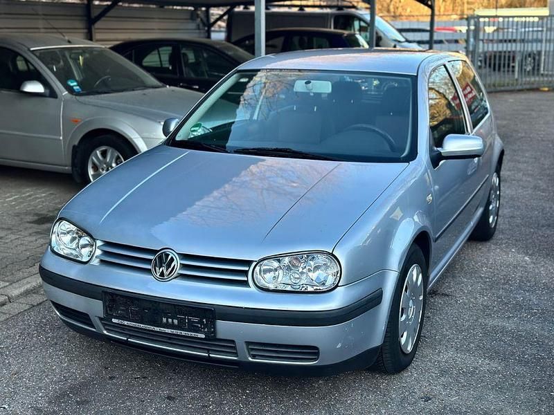 Gebraucht VW Golf IV Edition 75 PS (55 kW) 2001 Grau Limousine