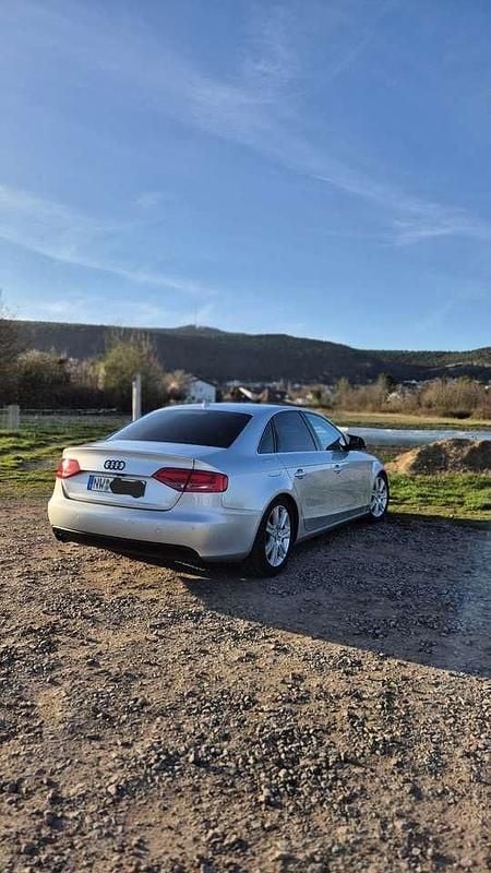 Gebraucht Audi A4 Ambiente 220 PS (161 kW) 2008 Silber Limousine