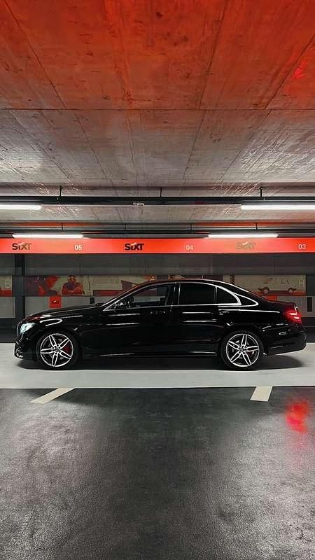 Gebraucht Mercedes E220 194 PS (142 kW) 2019 Limousine