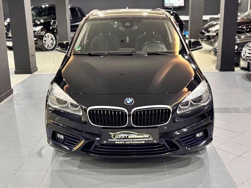 Gebraucht BMW 220 Performance 190 PS (139 kW) 2015 Schwarz Van / Kleinbus
