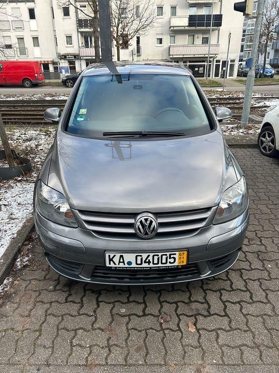 Grau Gebraucht 2006 VW Golf Plus Cross Van / Kleinbus | 4.000 € - Bild 1/4