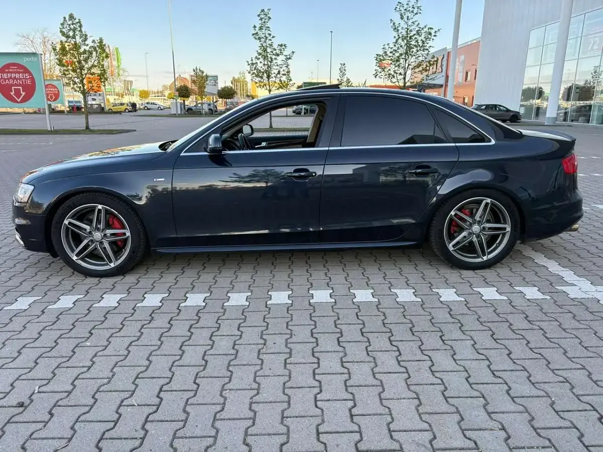 Gebraucht Audi A4 S-Line 220 PS (161 kW) 2016 Schwarz Limousine
