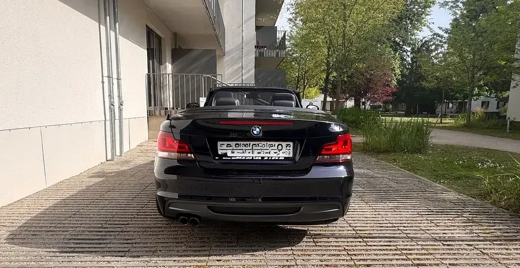 Gebraucht BMW 125 Cabriolet M Sport 218 PS (160 kW) 2012 Schwarz Cabrio