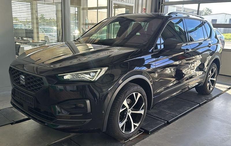 Schwarz Gebraucht 2022 Seat Tarraco FR SUV | 27.490 € (Guter Preis) - Bild 1/4