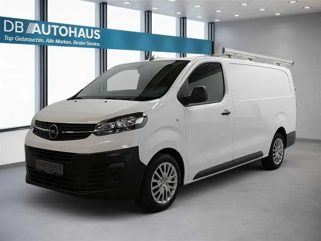 Używany Opel Vivaro Edition 122 KM (89 kW) 2021 Minivan
