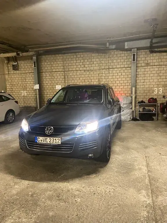 Gebraucht VW Touareg Edition 245 PS (180 kW) 2012 Grau SUV