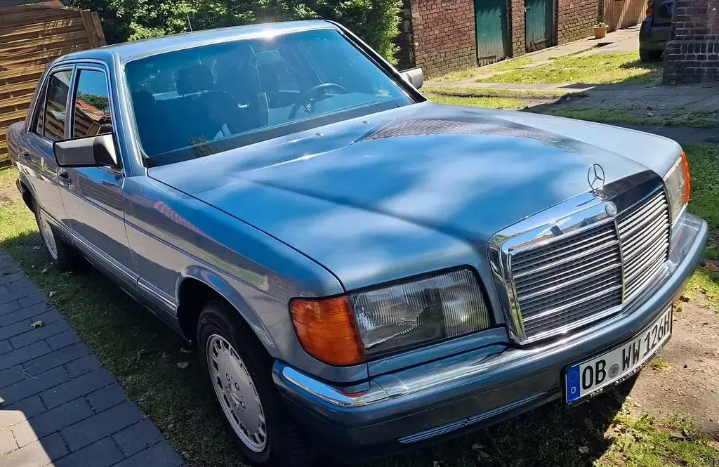 Gebraucht Mercedes S260 SE 160 PS (117 kW) 1989 Blau Limousine