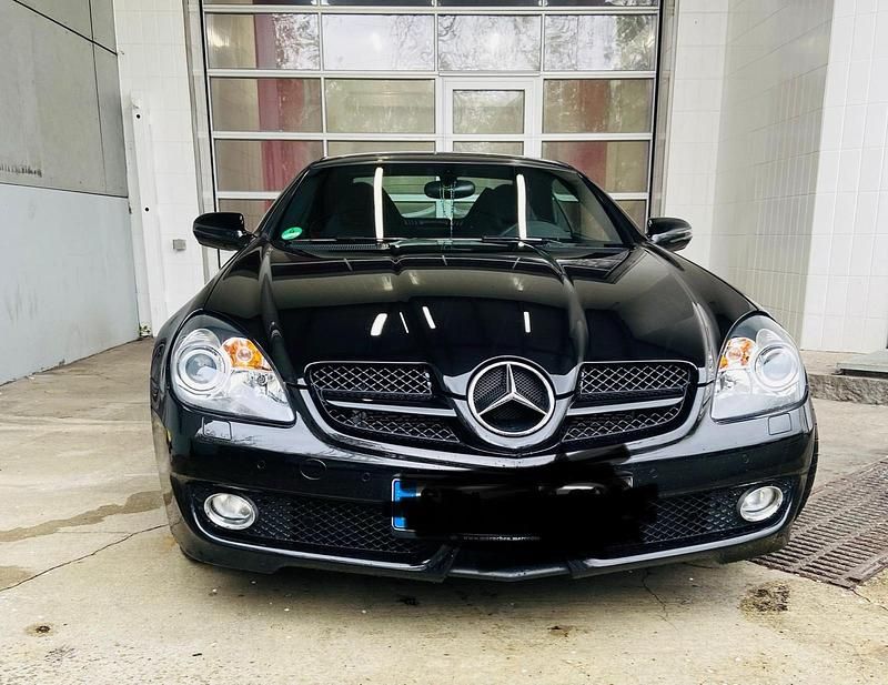 Schwarz Gebraucht 2009 Mercedes SLK280 Cabrio | 14.990 € (Teuer) - Bild 1/2