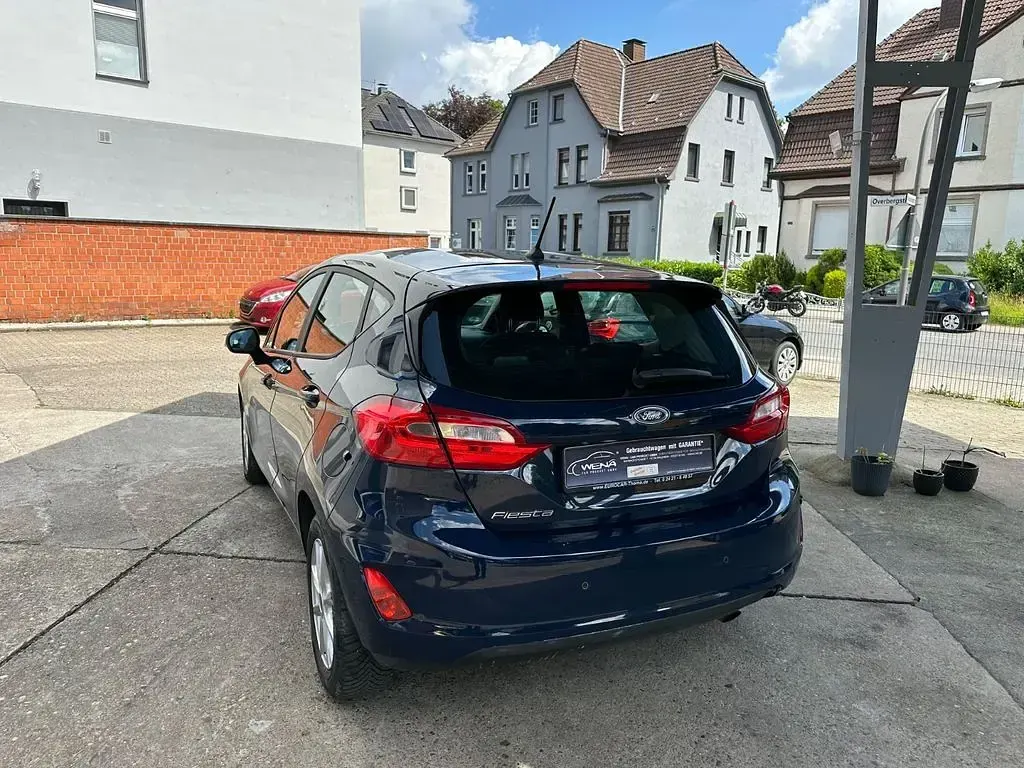 Gebraucht Ford Fiesta 71 PS (52 kW) 2018 Blau Kleinwagen