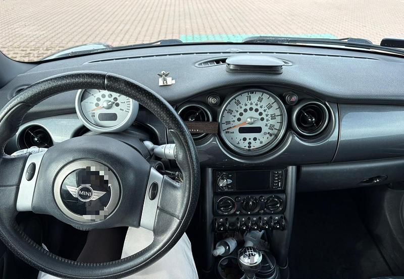 Second-hand Mini ONE 90 CP (66 kW) 2005 Negru Hatchback