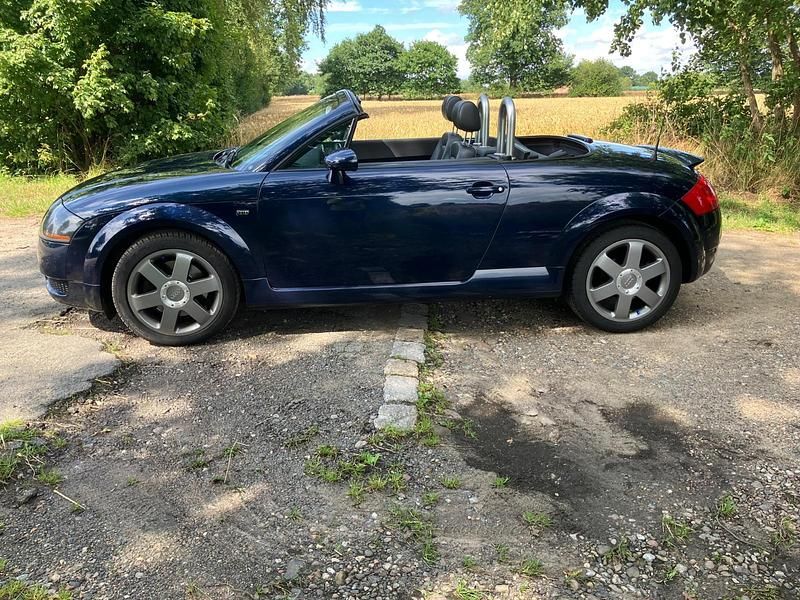 Gebraucht Audi Cabriolet 150 PS (110 kW) 2002 Blau Cabrio