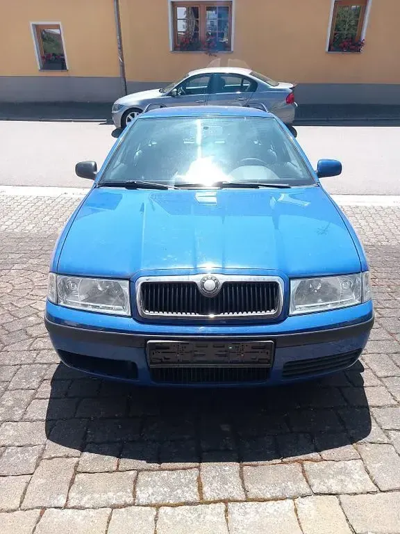 Gebraucht Skoda Octavia Tour 102 PS (75 kW) 2007 Blau Kombi