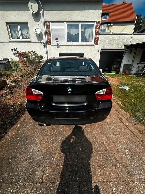 Gebraucht BMW 320 163 PS (119 kW) 2008 Limousine